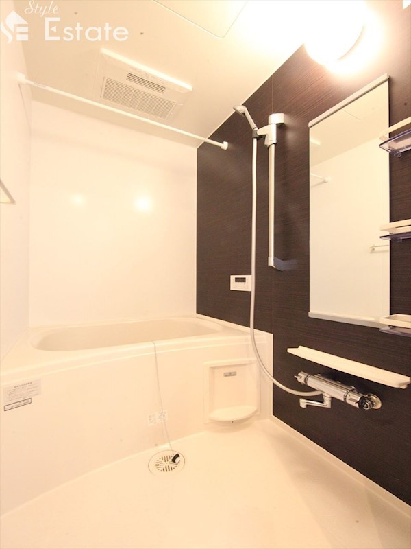 バス・シャワールーム　バスルーム