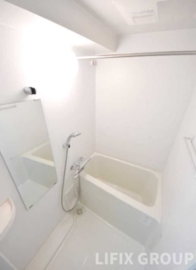 バス・シャワールーム　風呂