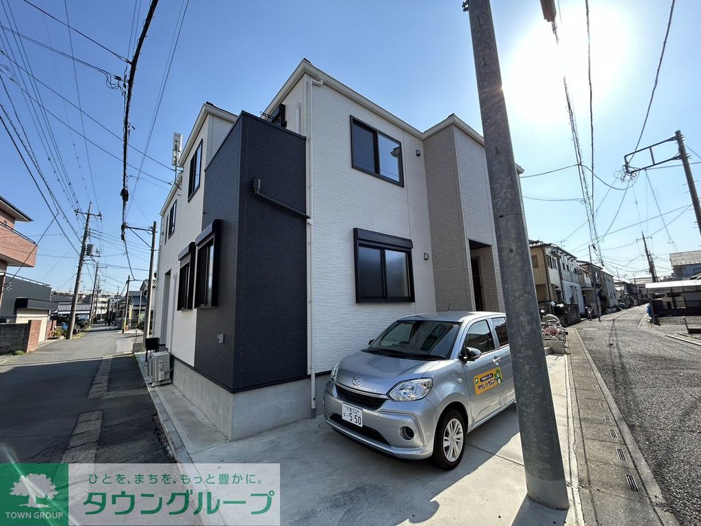 建物外観　お問い合わせは、タウンハウジング上尾店へ