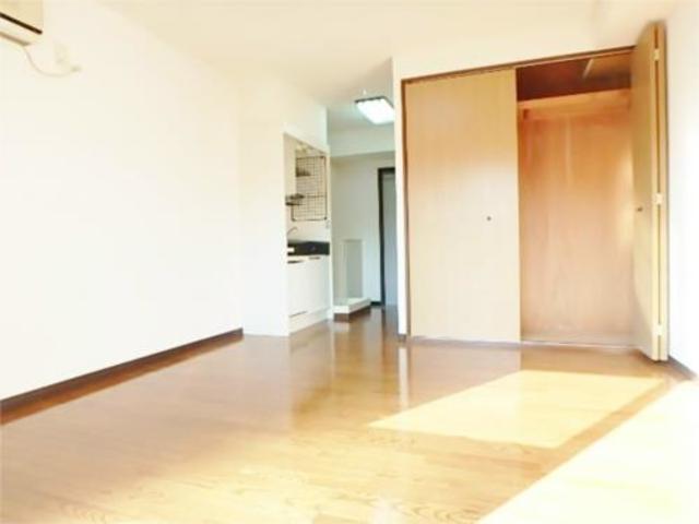 その他設備　キレイなフローリングのお部屋です