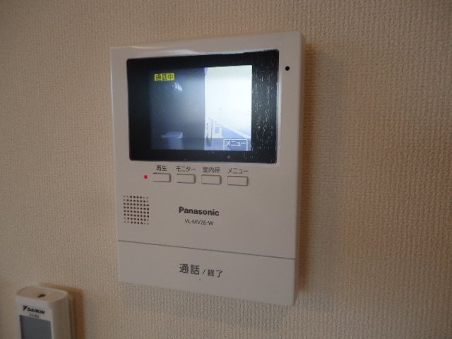 セキュリティ　モニター付きインターホン