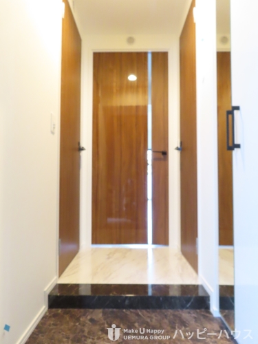 玄関　現地状況優先になります。