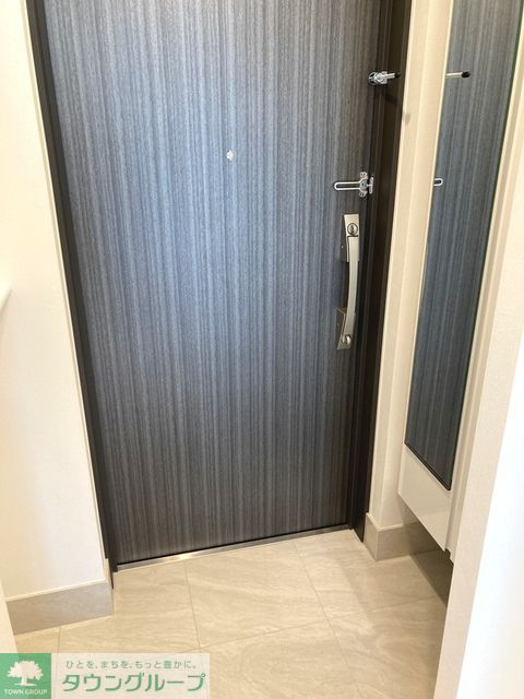 玄関　※写真は同タイプ住戸です。