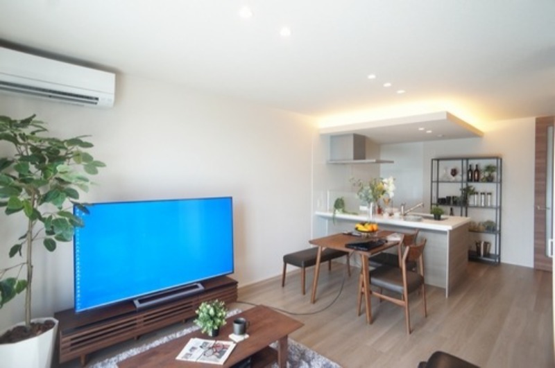 居室・リビング　図面と現状に相違がある場合には現状を優先