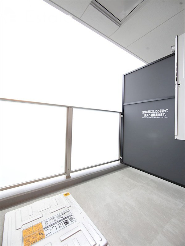 バルコニー　ベランダ