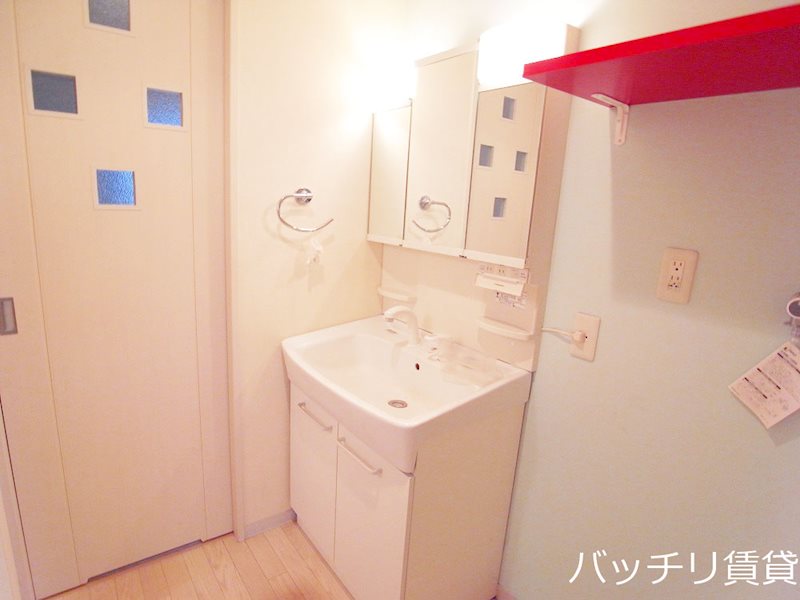 洗面設備　別号室の画像の為、現状を優先いたします