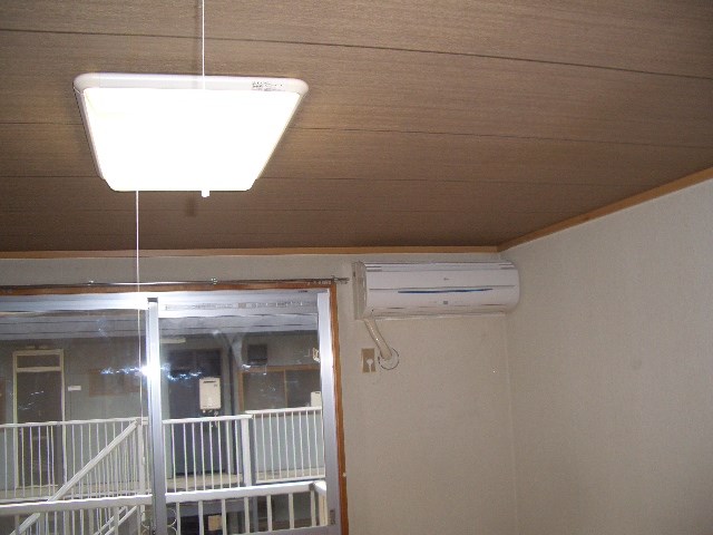 その他設備　エアコン