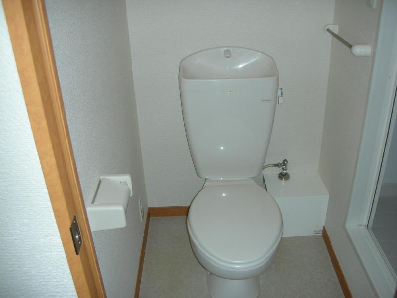 トイレ　トイレ