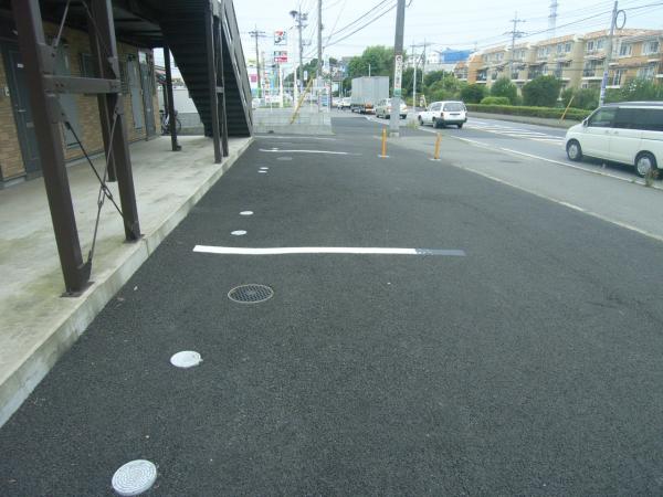 駐車場　駐車場