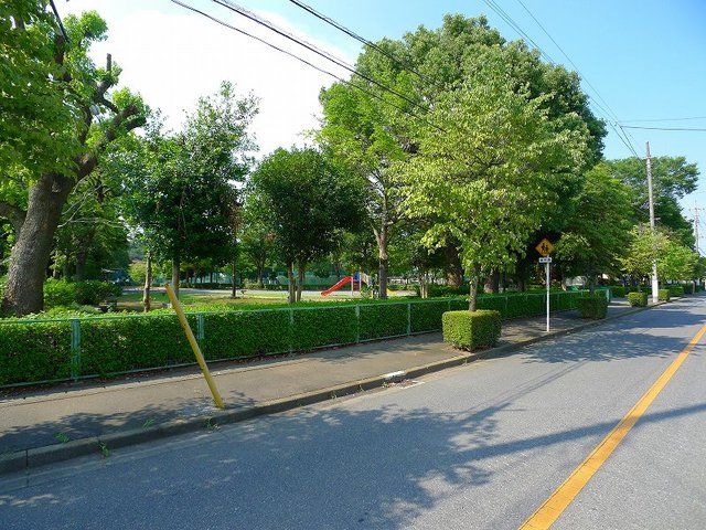 公園　高根中央公園（公園）まで1400m