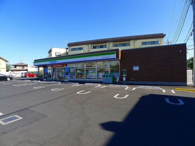 コンビニ　ファミリーマート太田内ヶ島店（コンビニ）まで350m