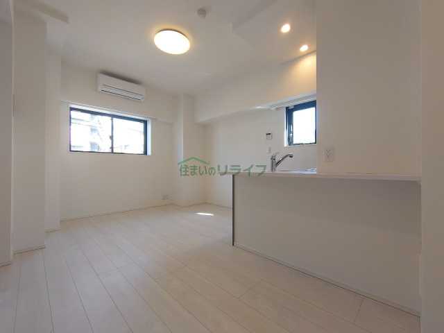 居室・リビング　同じ間取り（別部屋）