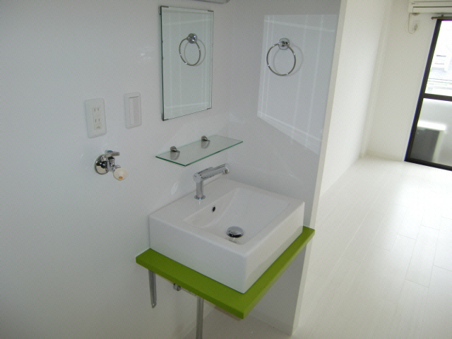 洗面設備　※別部屋(参考)