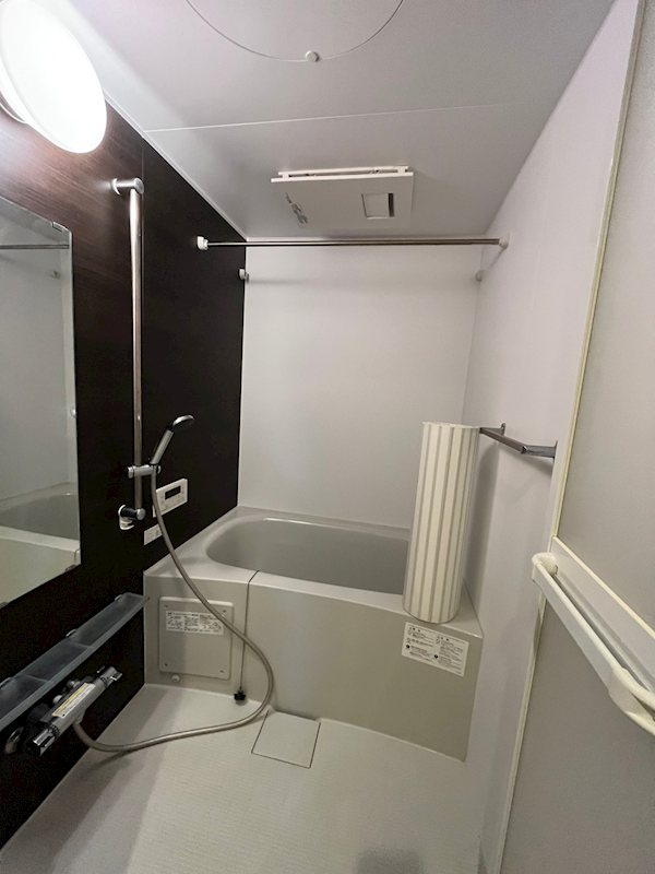 バス・シャワールーム　別部屋参考写真