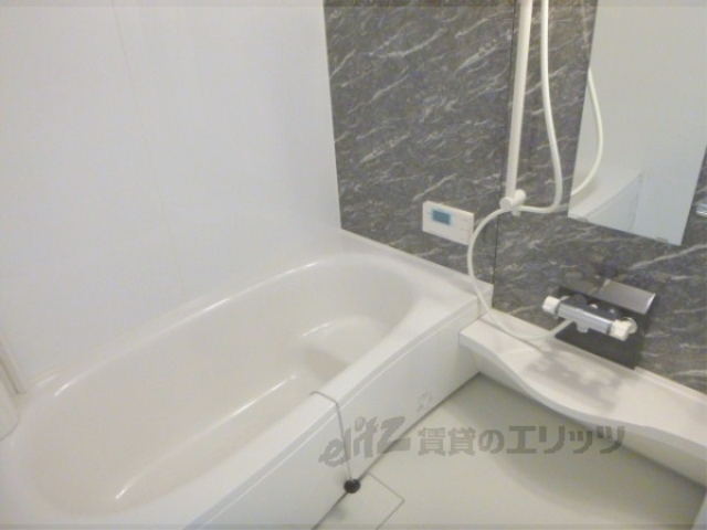 バス・シャワールーム　オシャレです