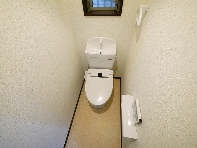 トイレ　トイレもきれいです