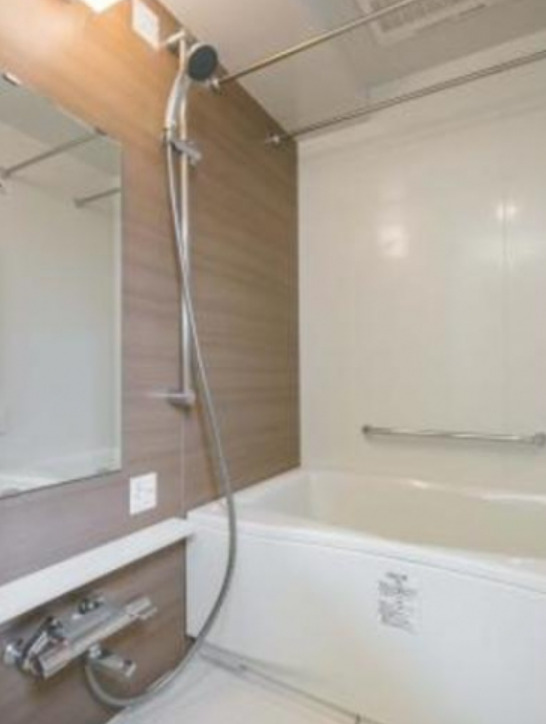 バス・シャワールーム　※別部屋の参考写真です。