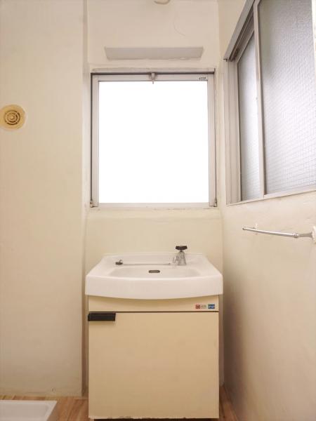 洗面設備　洗面所