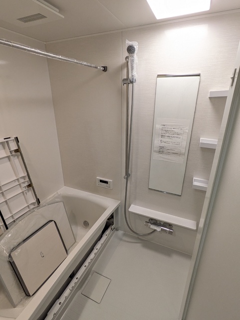 バス・シャワールーム　◇バスルーム◇建築中◇