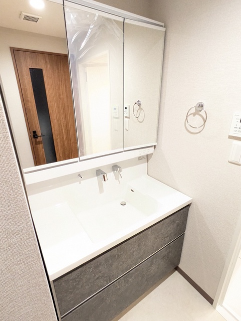 洗面設備　◇便利な洗面化粧台◇建築中◇