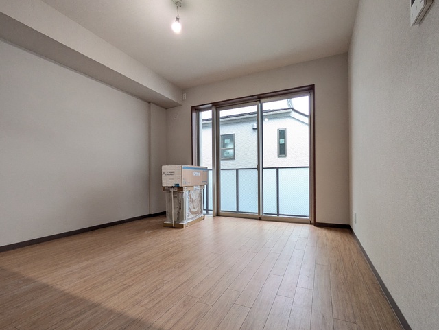 居室・リビング　◇１１．５帖のＬＤＫスペース◇建築中◇