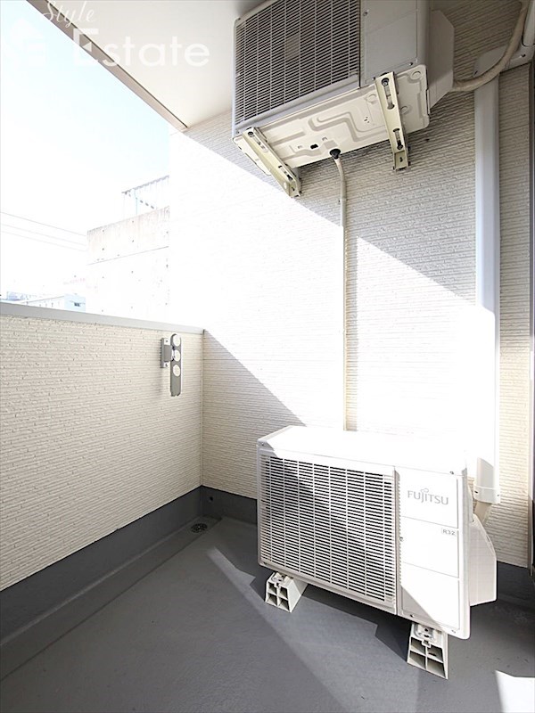 バルコニー　バルコニー