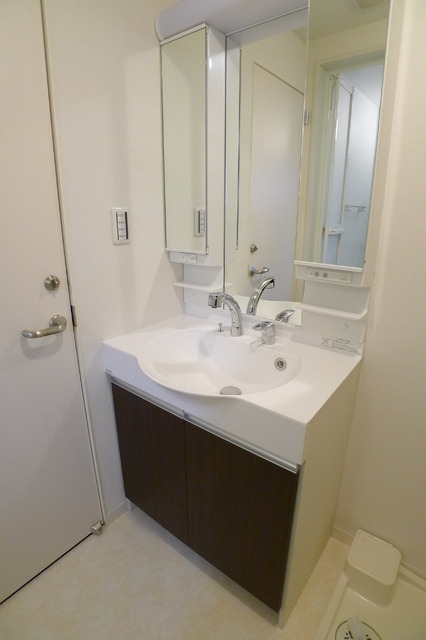 洗面設備　シャンプードレッサー