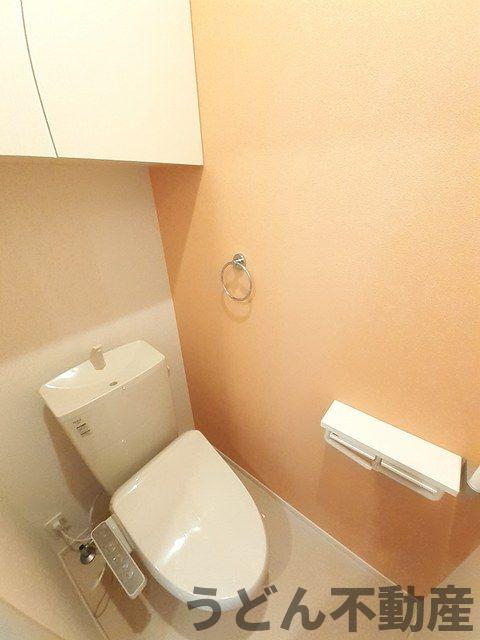 トイレ　うどん県のお部屋探しはうどん不動産へ うどんちゃんとLINE