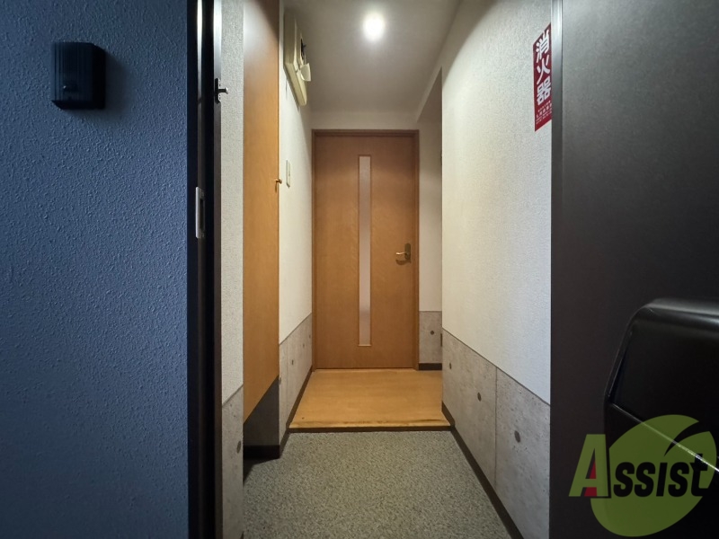 玄関　玄関の様子です。明るい印象ですね。気分もあがりそう。