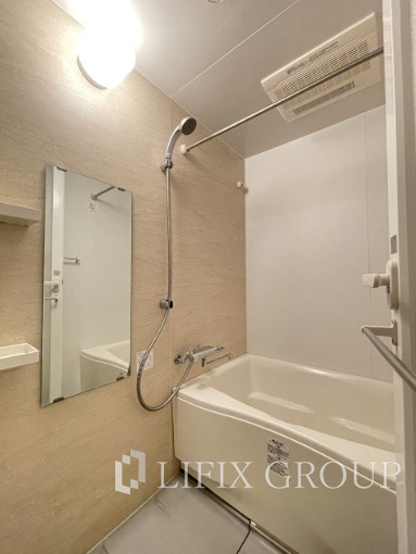 バス・シャワールーム　風呂