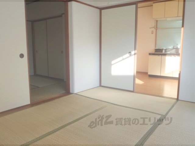 居室・リビング　和室