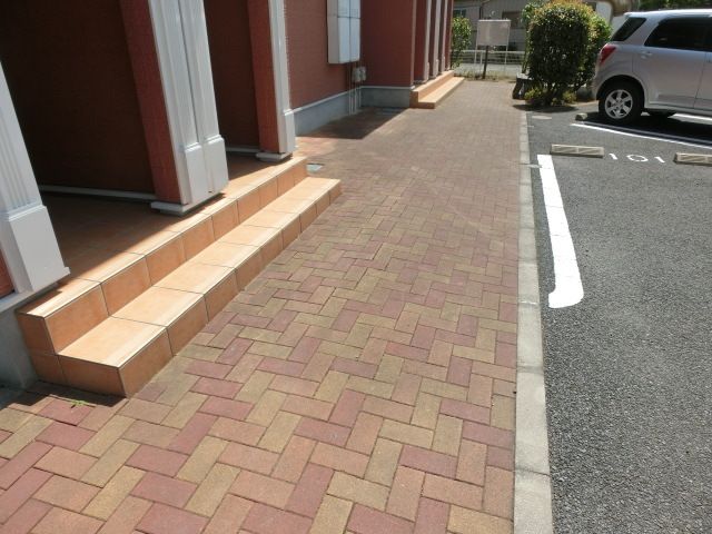 エントランス　広いエントランス♪