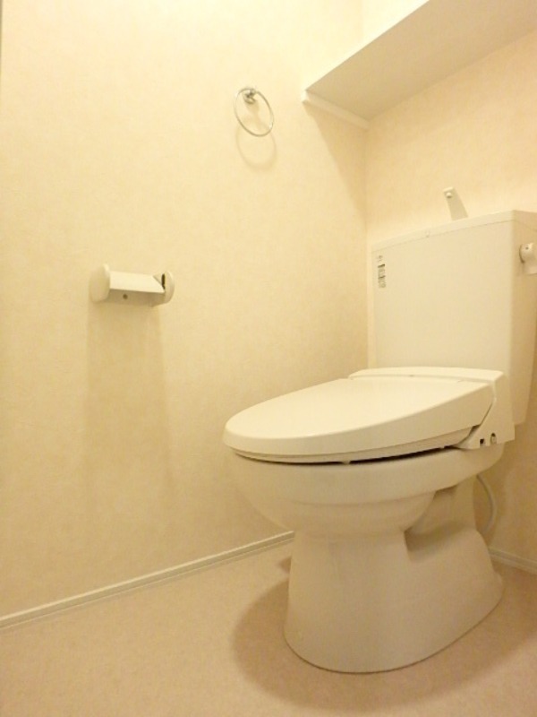 トイレ　図面と現状に相違がある場合には現状を優先