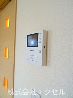 セキュリティ　来訪者の姿を確認できます。