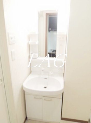 洗面設備　洗面台です。