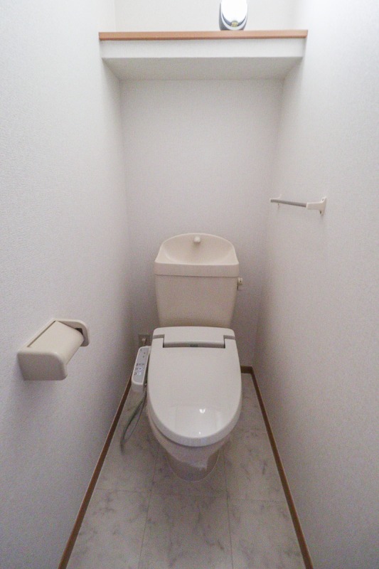 トイレ　図面と現状に相違がある場合には現状を優先