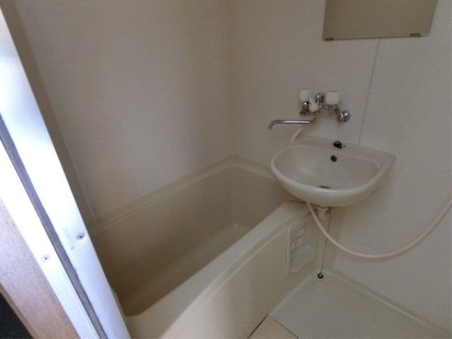 バス・シャワールーム　風呂