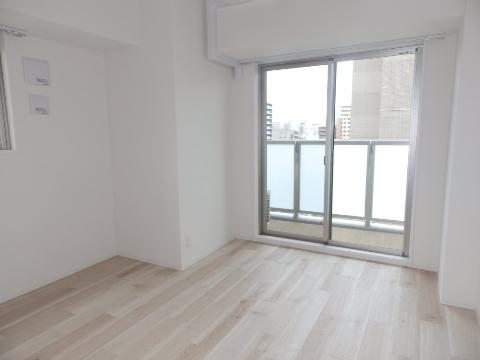 居室・リビング　室内