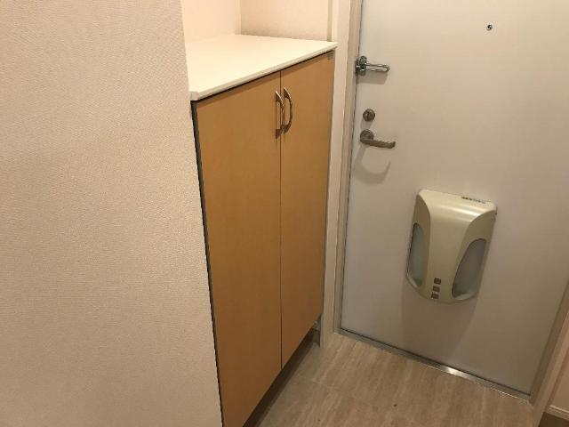 玄関　下駄箱