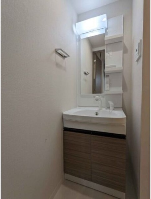 洗面設備　同仕様