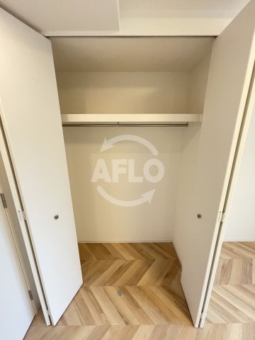 収納　ファーストフィオーレ九条III　クローゼット