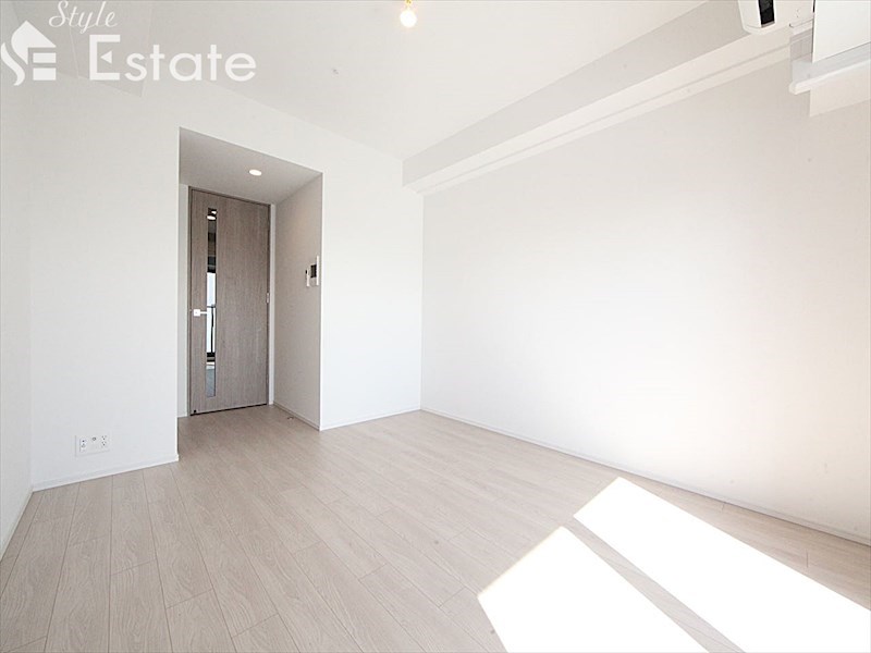 居室・リビング　内装