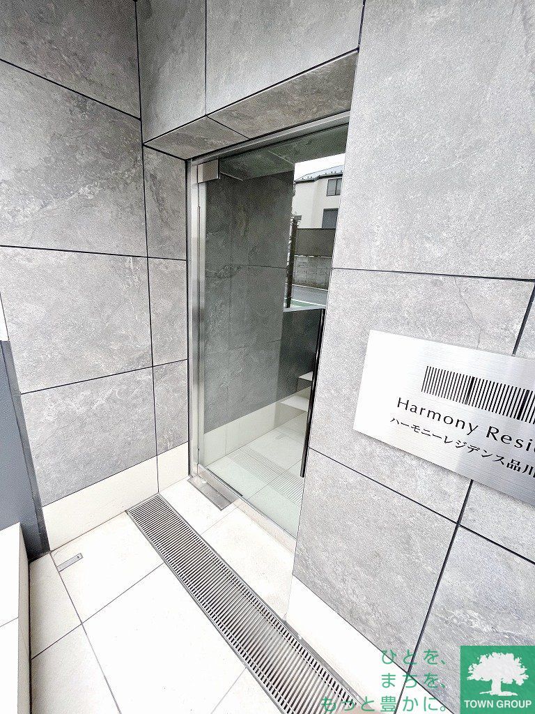 エントランス　エントランス