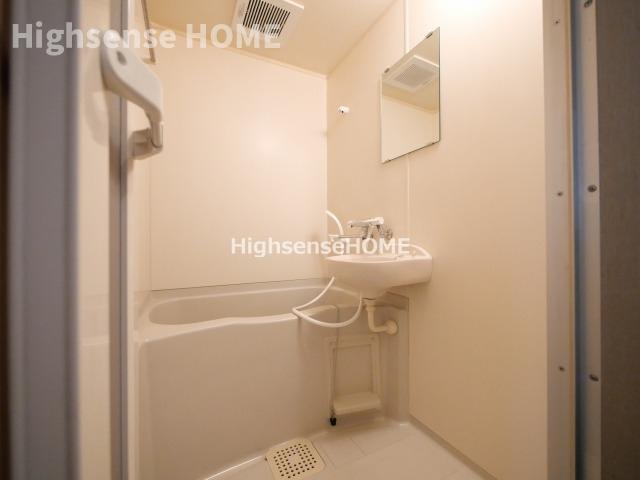 バス・シャワールーム　日々の暮らしに欠かせないお風呂です
