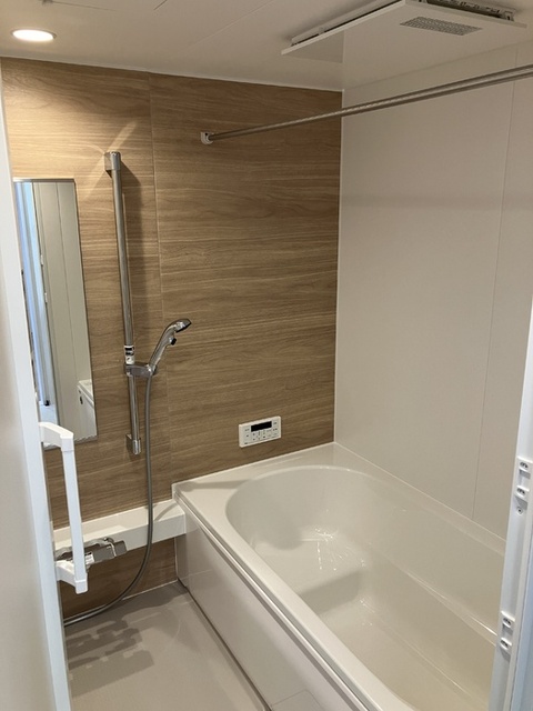 バス・シャワールーム　浴室