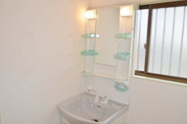 洗面設備　洗面化粧台