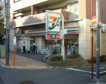 コンビニ　セブンイレブン豊島東池袋５丁目店（コンビニ）まで394m
