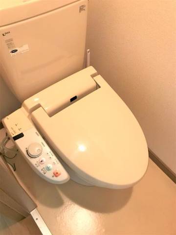 トイレ　別部屋