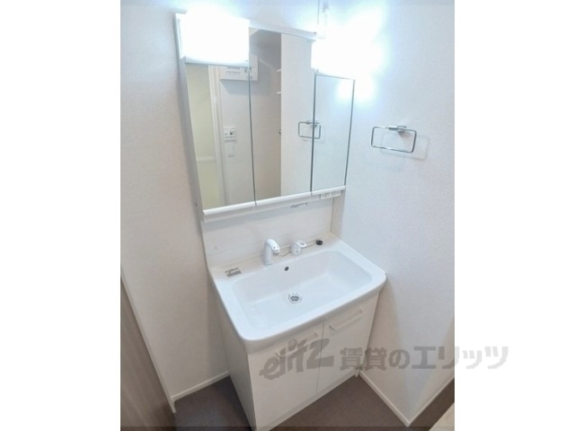 洗面設備　同タイプの設備です