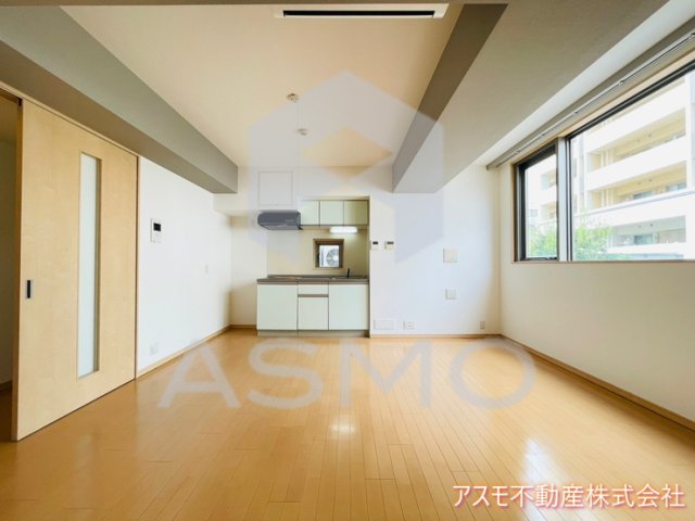 居室・リビング　同マンション別部屋　参考写真